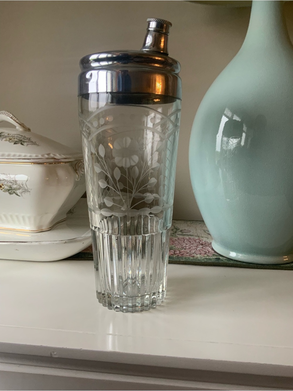 Source Unknown Clear Etched Glass Cocktail Shaker with Silver-Tone Lid